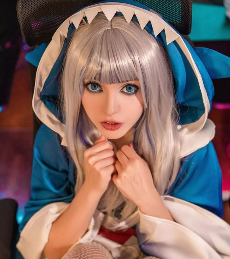 ảnh cosplay gura cực xinh