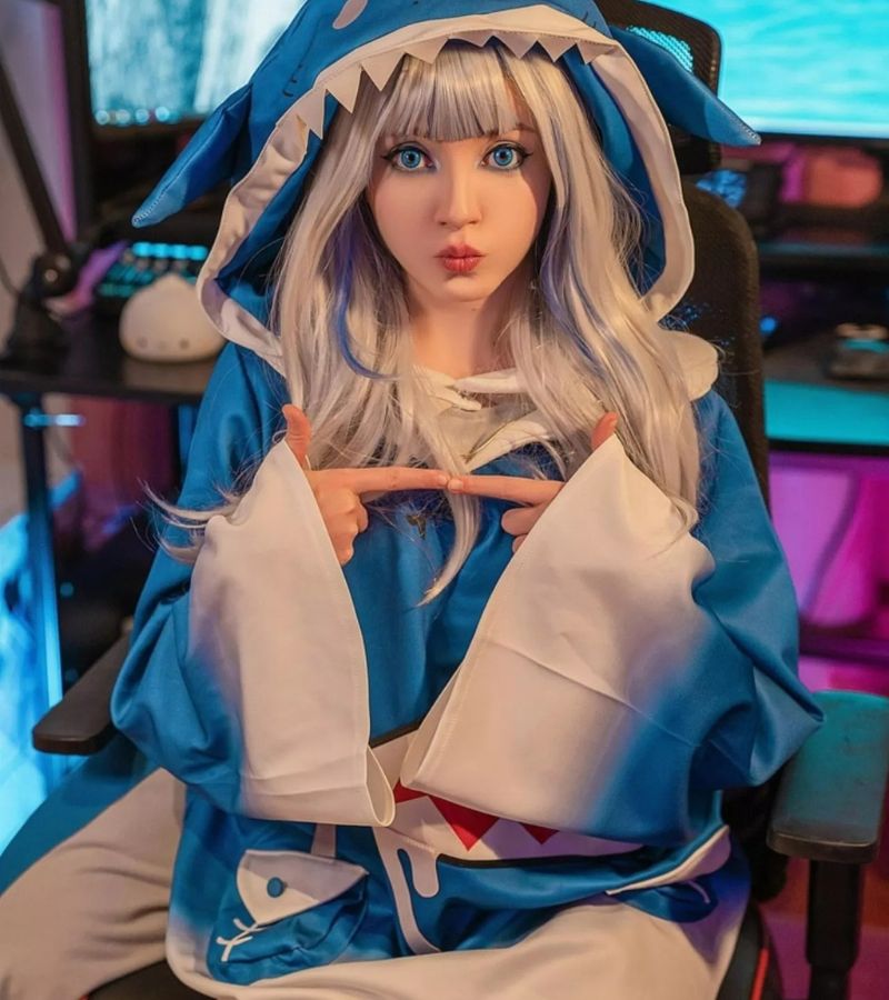 ảnh cosplay gura dễ thương