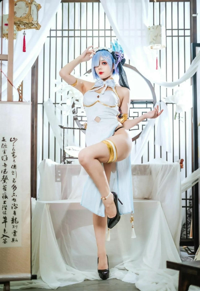 ảnh cosplay rem