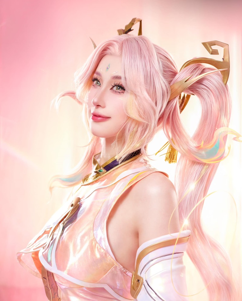 cosplay liên quân màu hường