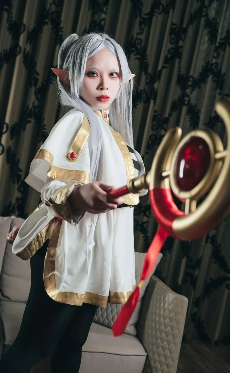 hình ảnh cosplay frieren dâm