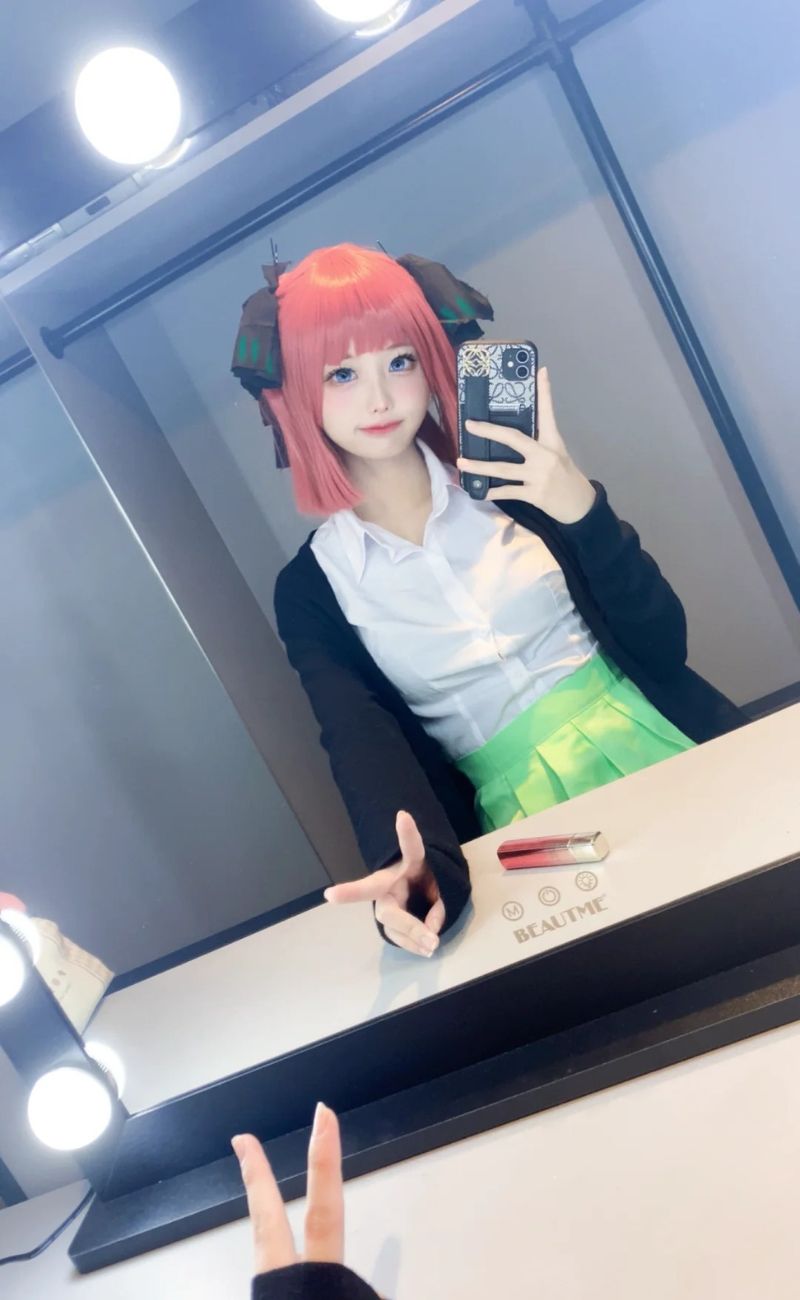 hình ảnh cosplay nino dễ thương