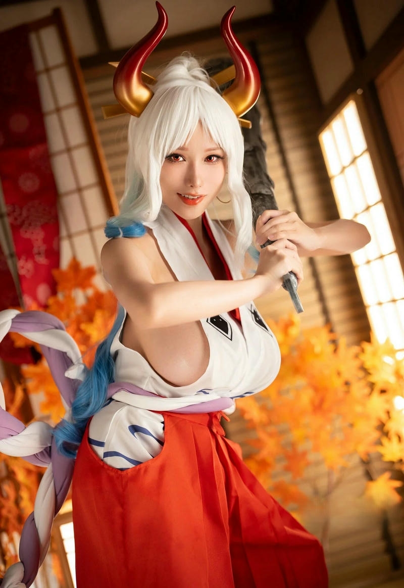 hình ảnh cosplay one piece gợi cảm