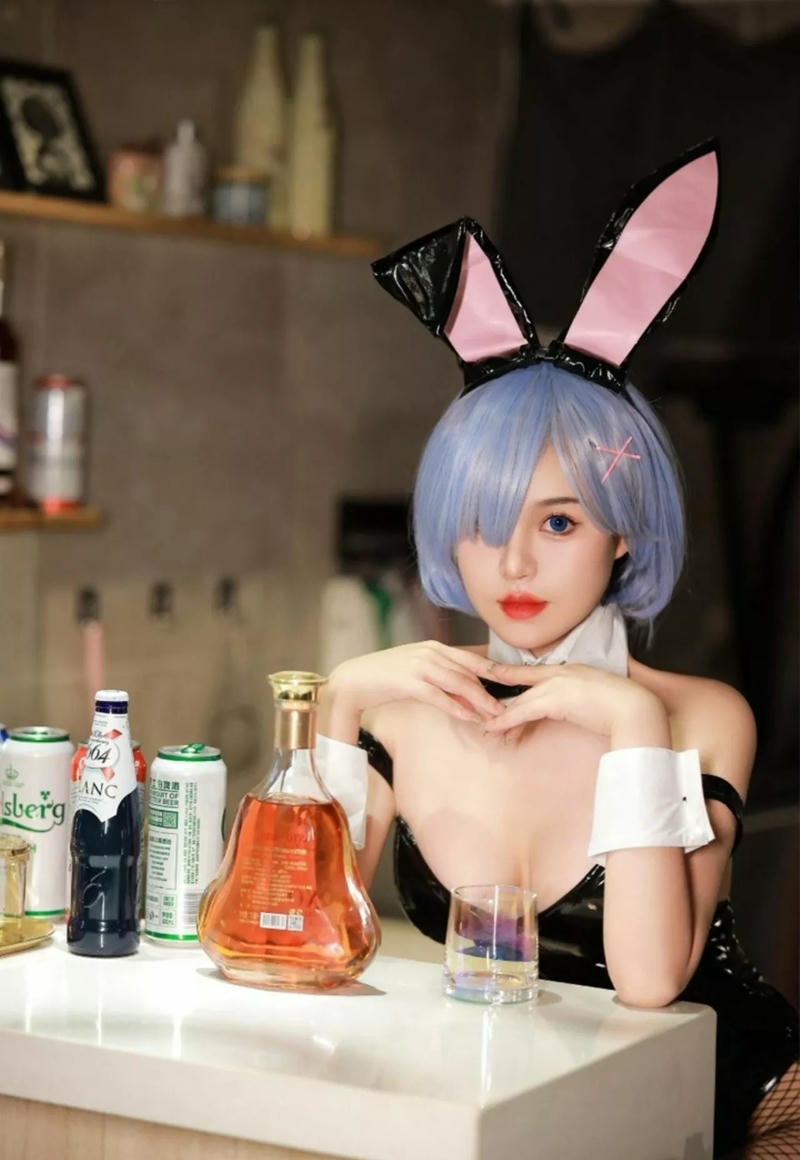 hình ảnh cosplay rem