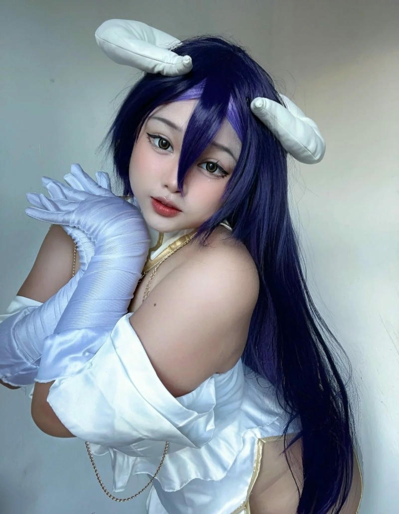 albedo cosplay dễ thương