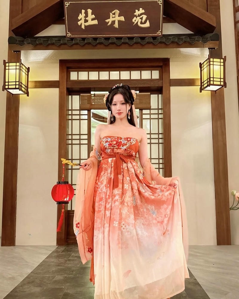 ảnh cosplay cổ trang dâm