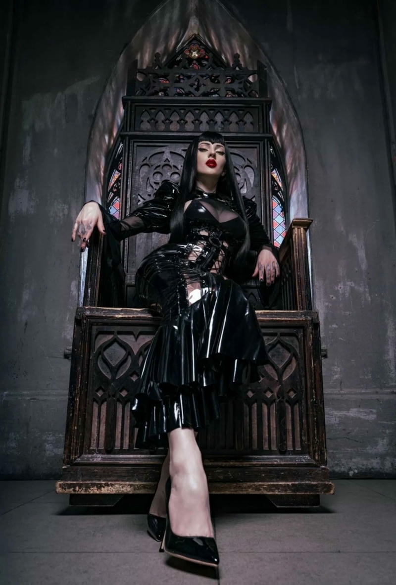 ảnh cosplay phù thủy cực xinh
