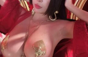 999+ ảnh cosplay vú bự khiến anh em khó thở, tê cứng
