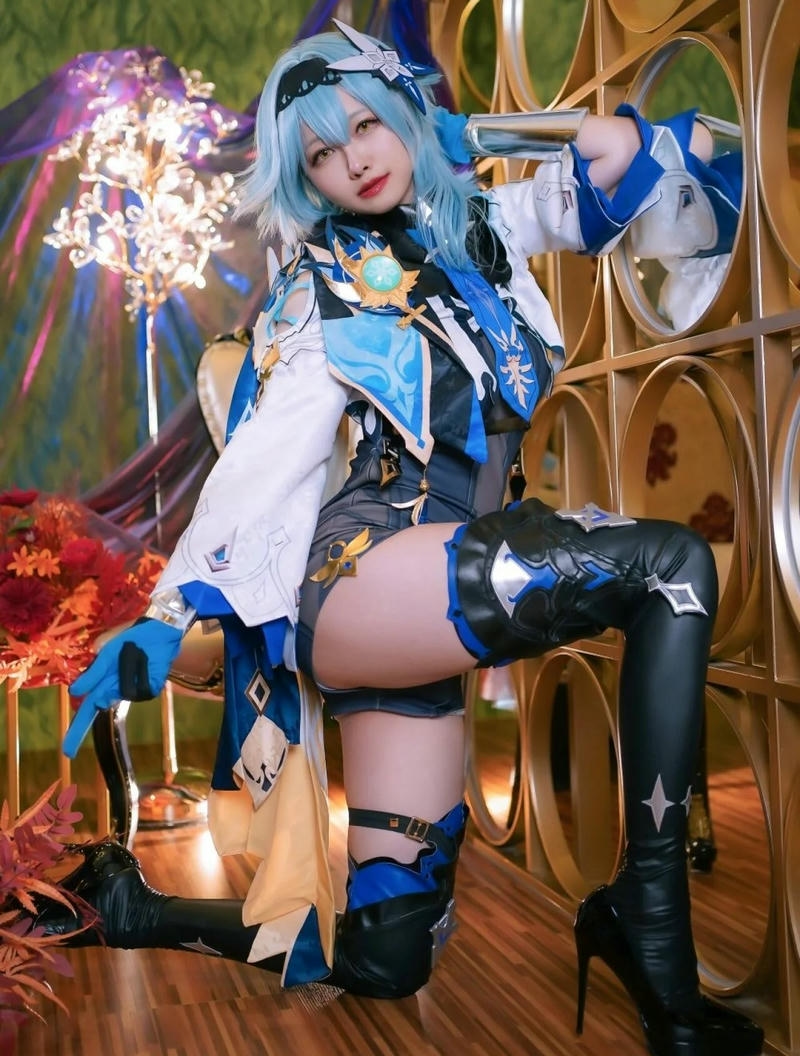 ảnh eula cosplay sexy