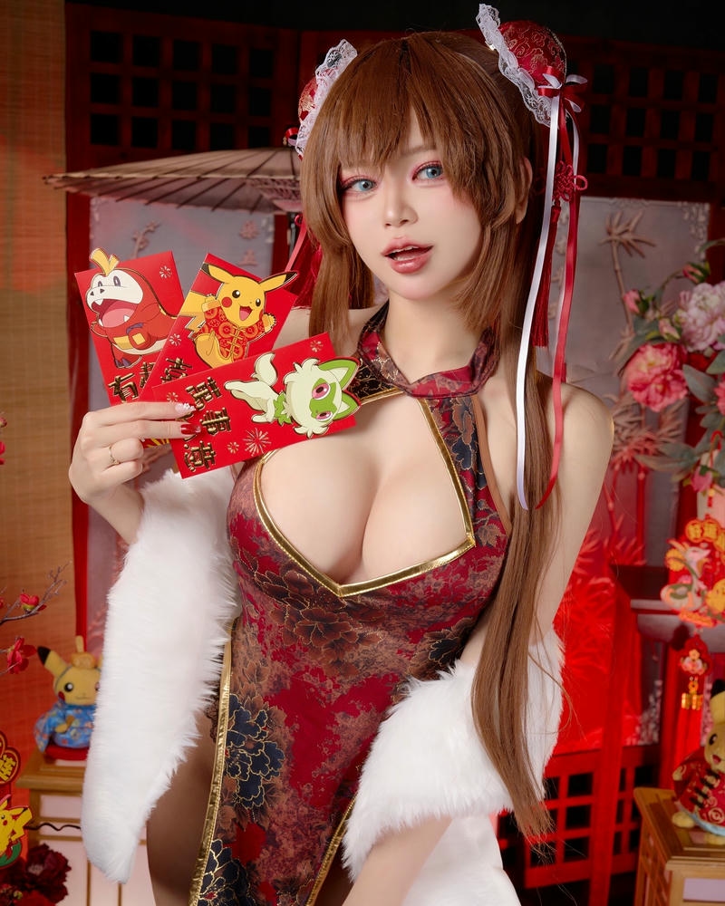 ảnh zinie quỳnh cosplay sexy