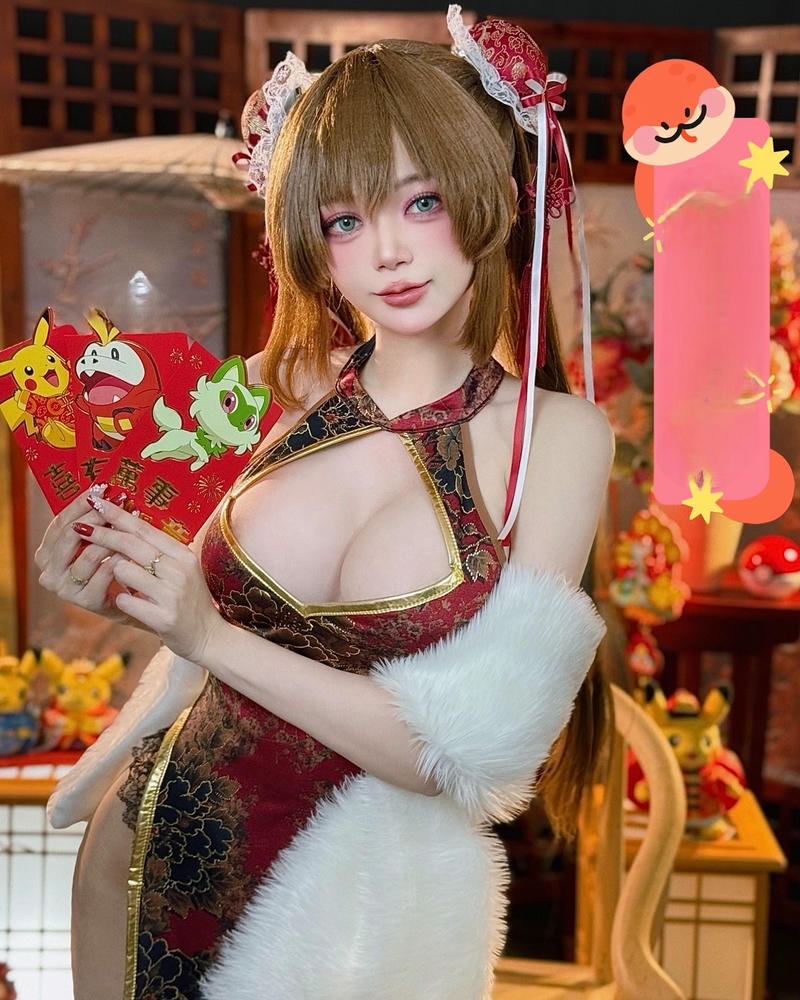 zinie quỳnh cosplay mọng nước