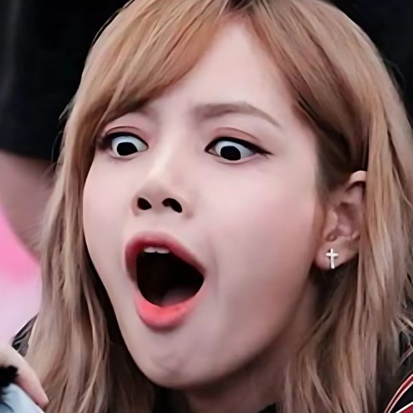 meme bất ngờ lía
