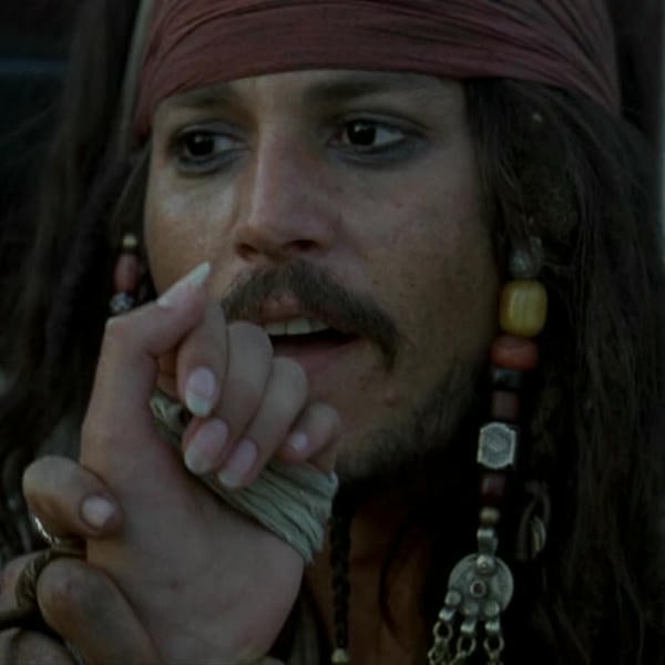 meme jack sparrow cầm tay hài